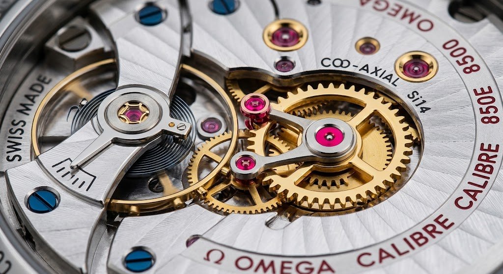 A busca pela precisão absoluta: Escapamento Co-Axial e certificação COSC